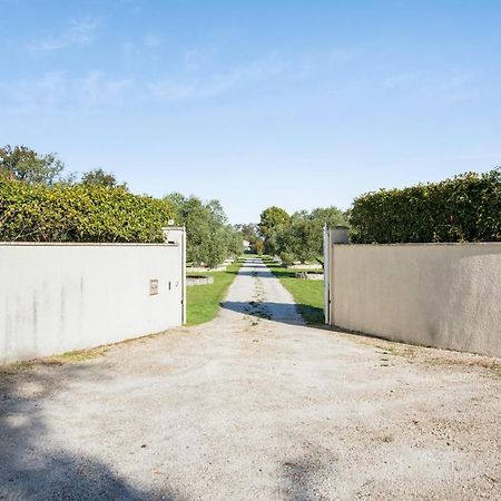 Villa Charmante A Saint-Germain-D'Esteuil Avec Piscine Privee Luaran gambar